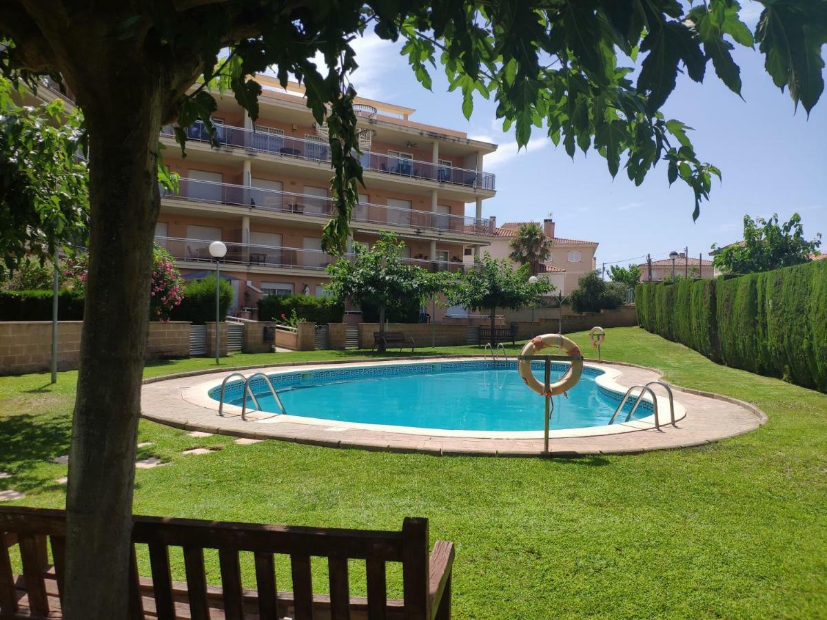 Oliveres III L'L'Hospitalet de l'Infant Exteriör bild