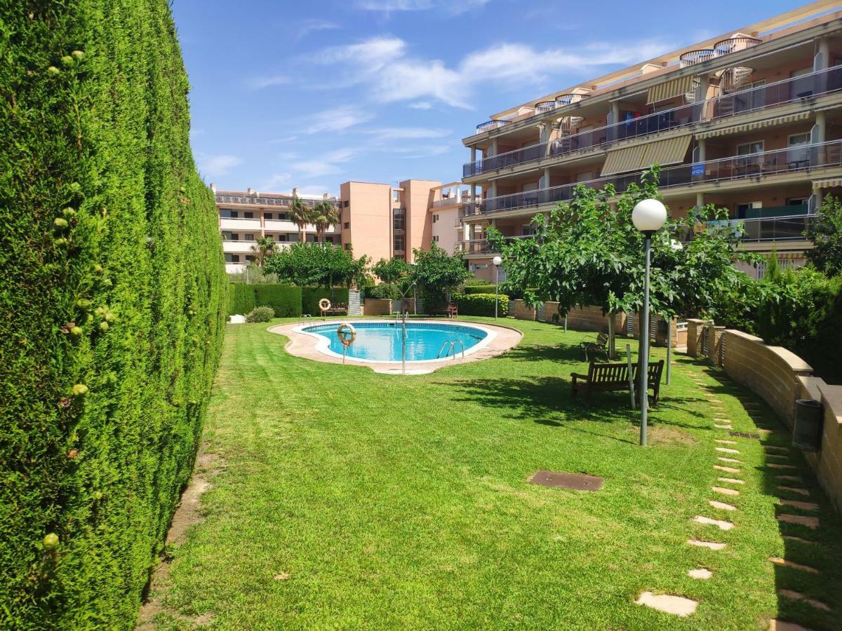 Oliveres III L'L'Hospitalet de l'Infant Exteriör bild